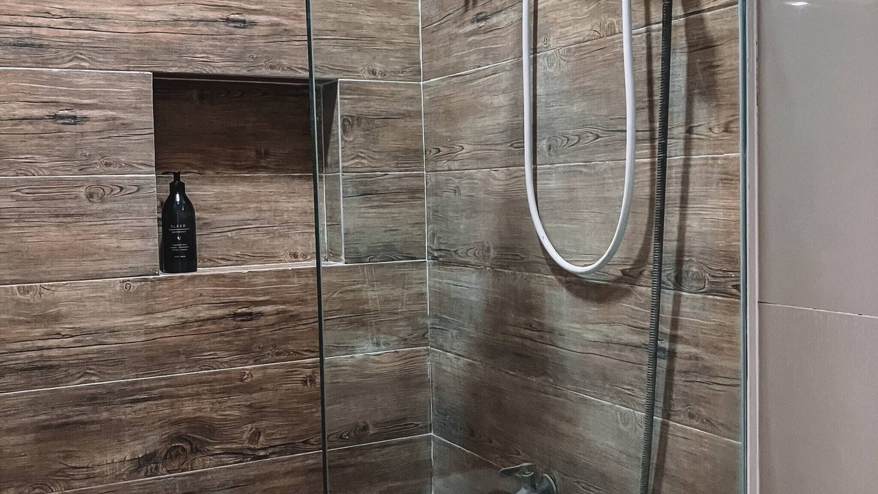 Photo of Bathroom in San Fernando