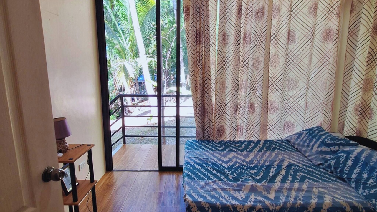Photo of Bedroom in San Francisco Island