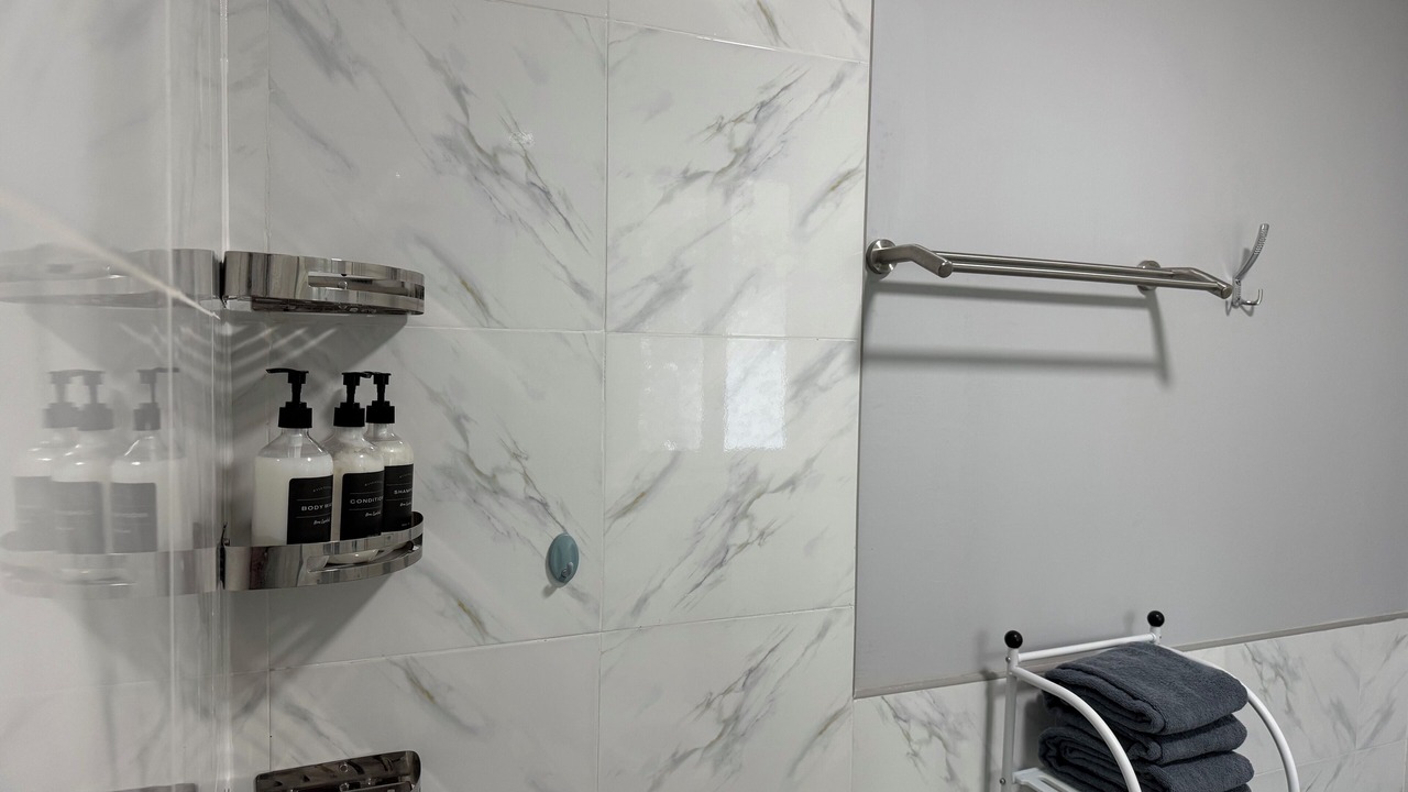 Photo of Bathroom in San Francisco Island