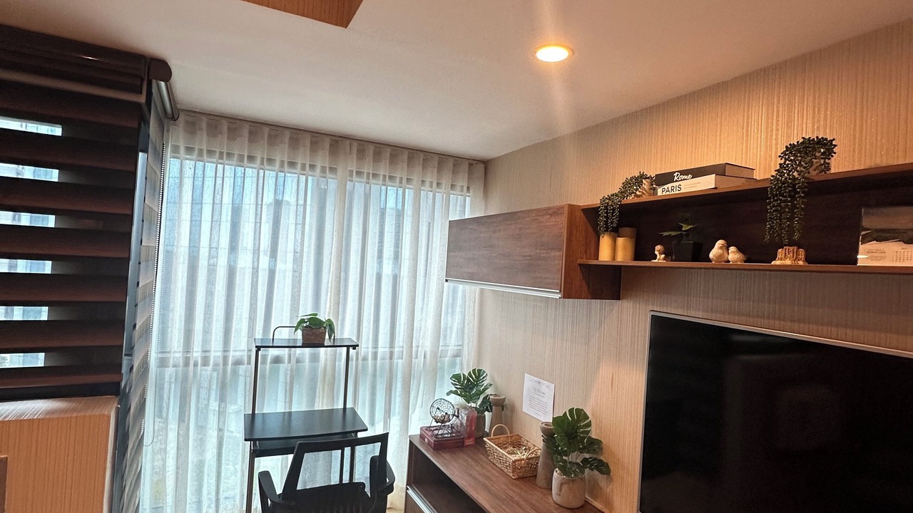 Photo of Livingroom in Wack-Wack Greenhills