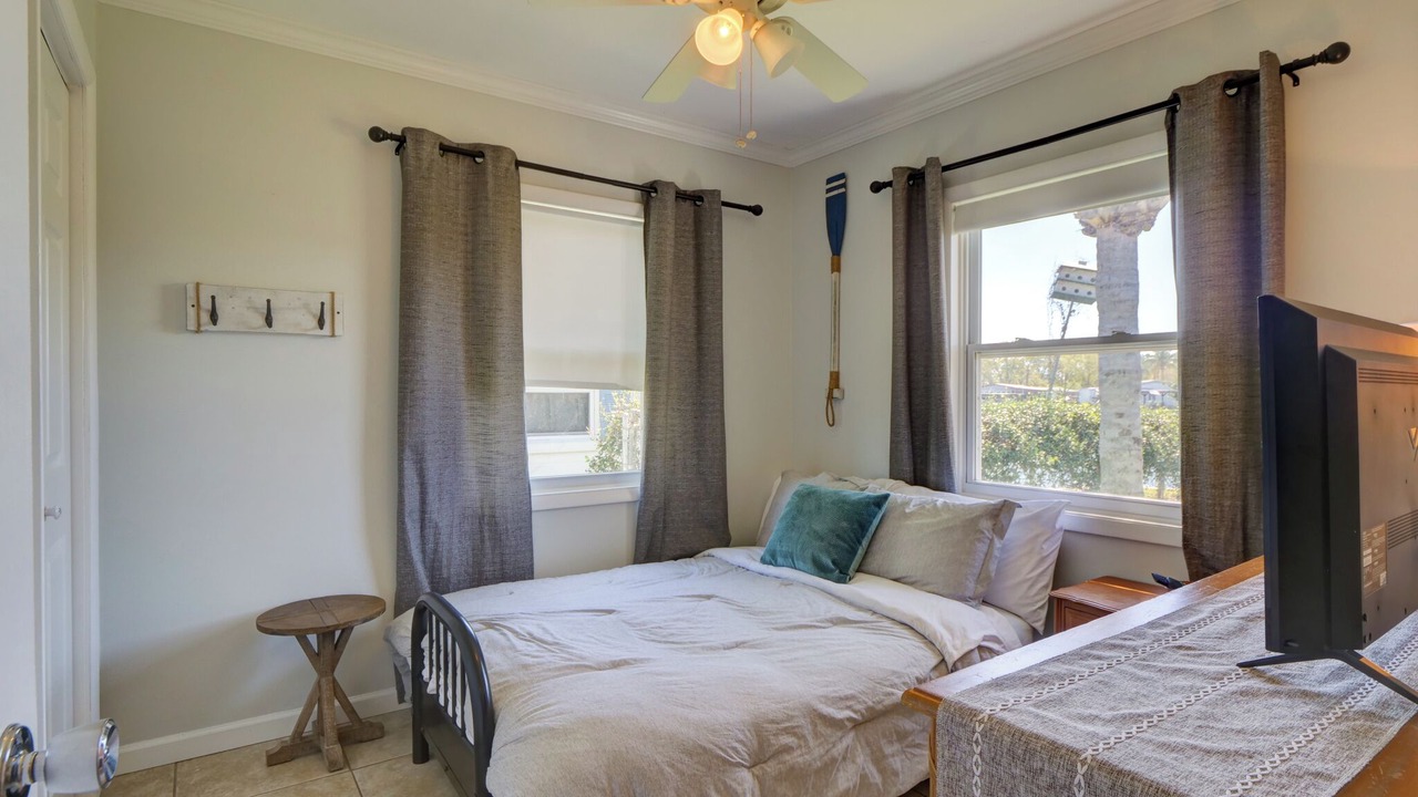 Photo of Bedroom in Manila