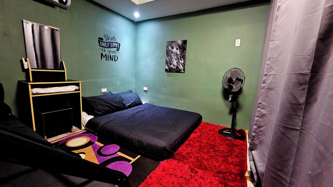 Photo of Bedroom in Dasmarinas