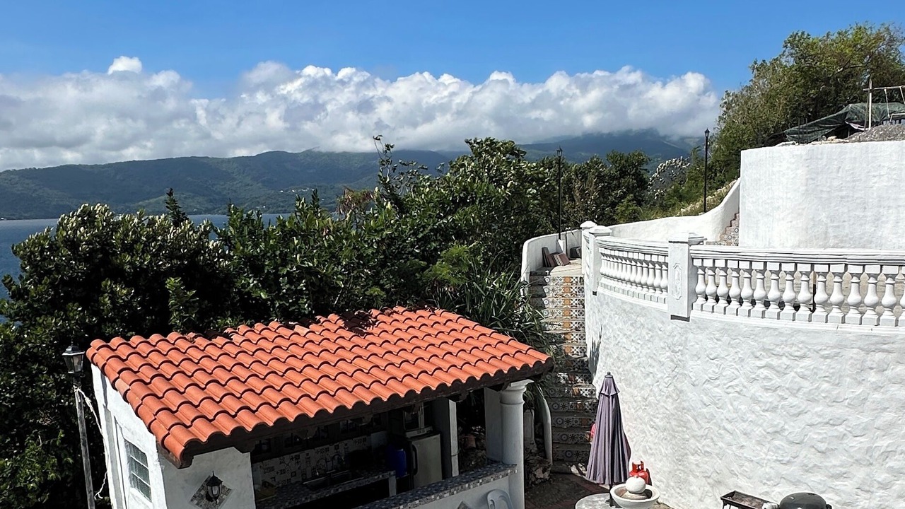 Photo of Patio Balcony in Puerto Galera