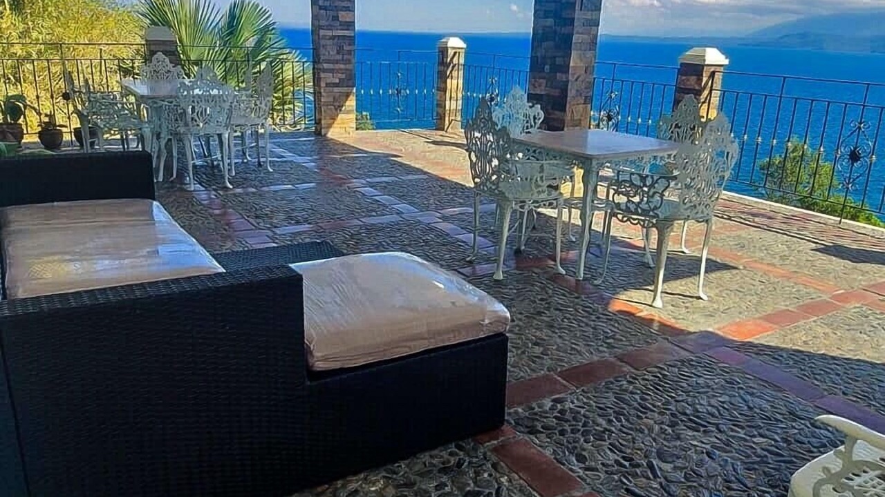 Photo of Patio Balcony in Puerto Galera