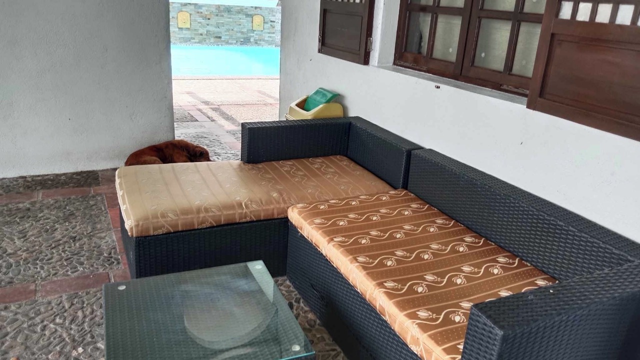 Photo of Livingroom in Puerto Galera