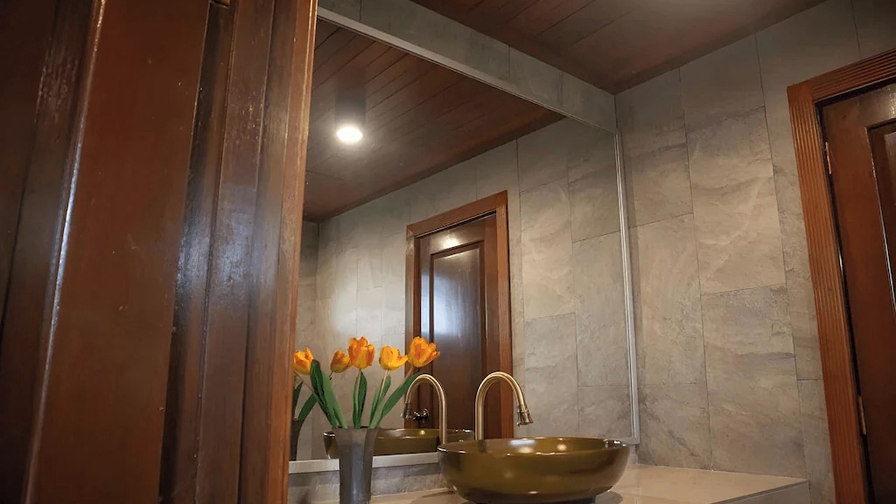 Photo of Bathroom in Pantai