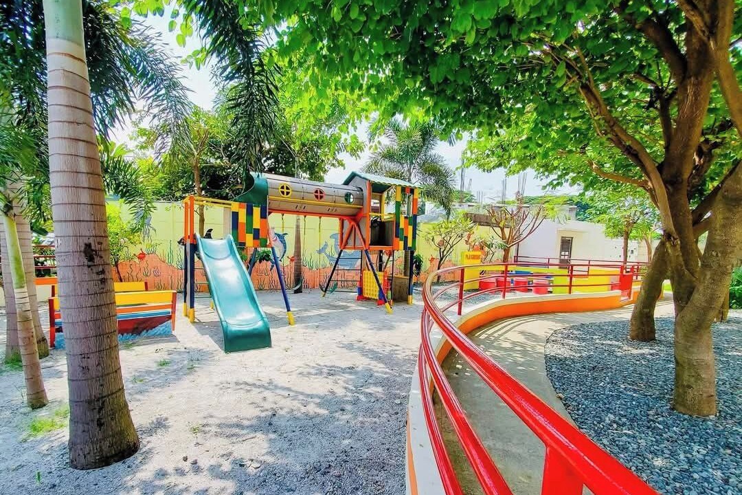 Photo of Others in San Dionisio