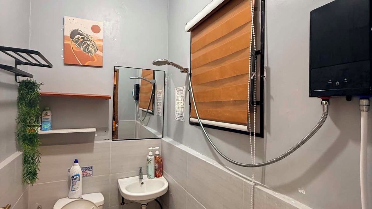 Photo of Bathroom in Mati