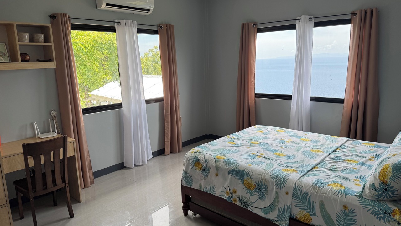 Photo of Bedroom in Oslob