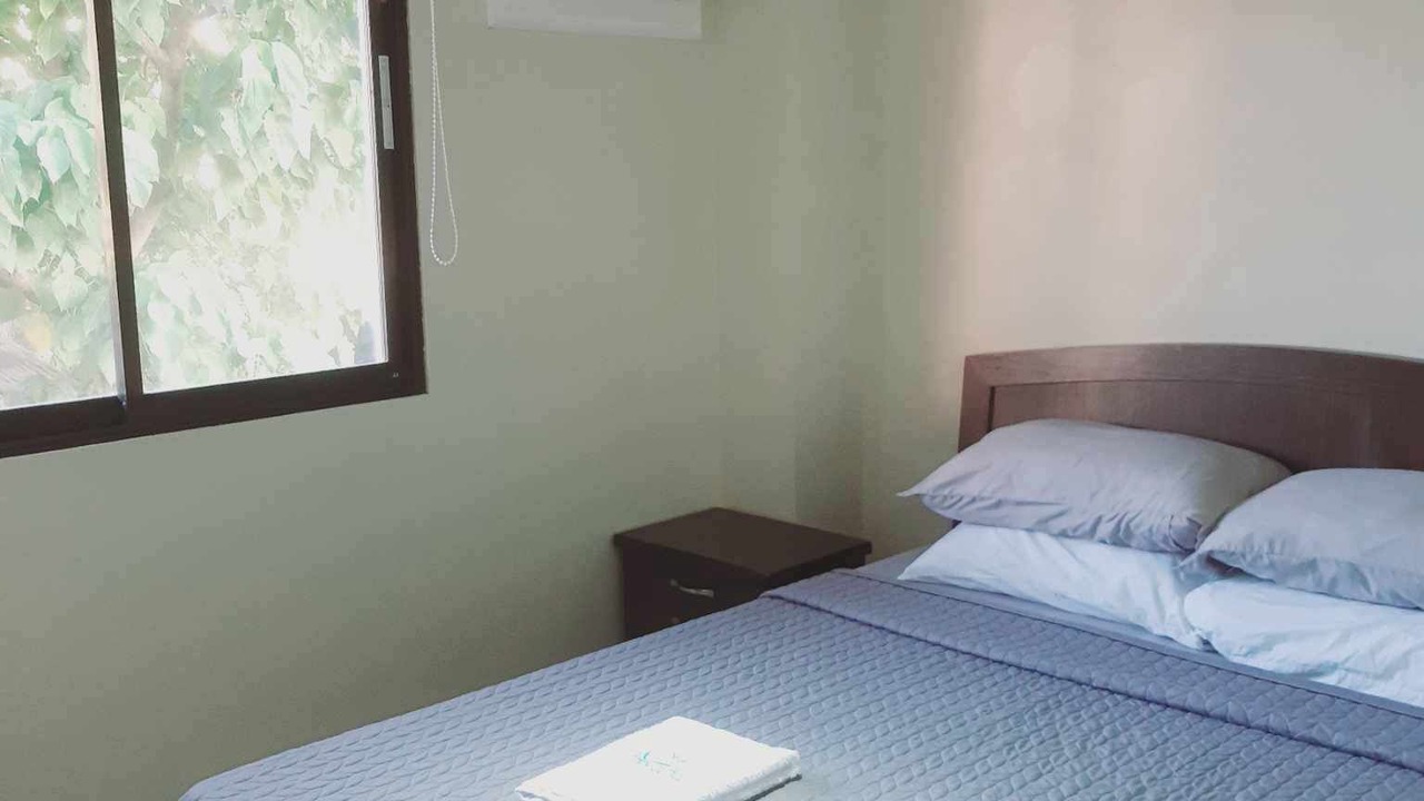 Photo of Bedroom in Manoc-Manoc