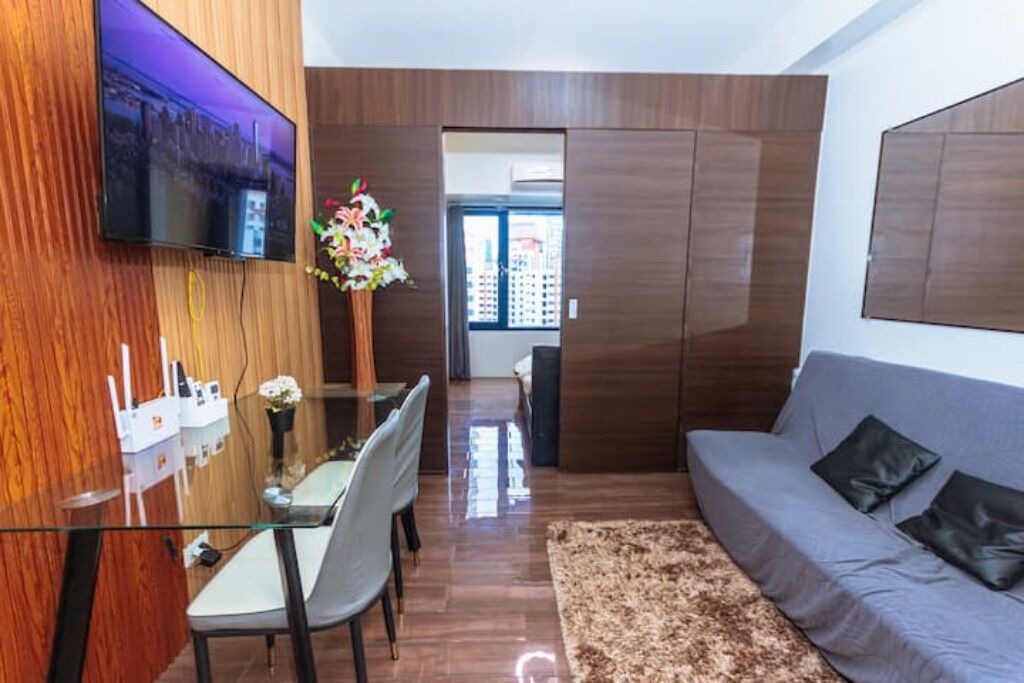 Photo of Livingroom in Legazpi Village