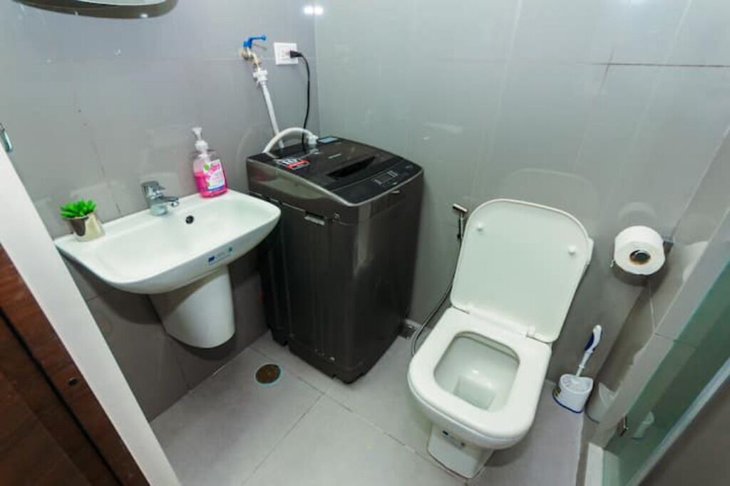 Photo of Bathroom in Legazpi Village