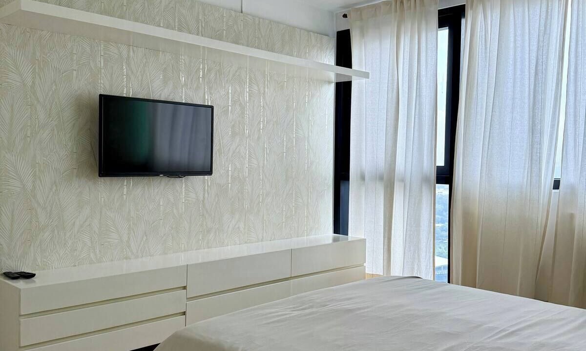 Photo of Bedroom in Wack-Wack Greenhills