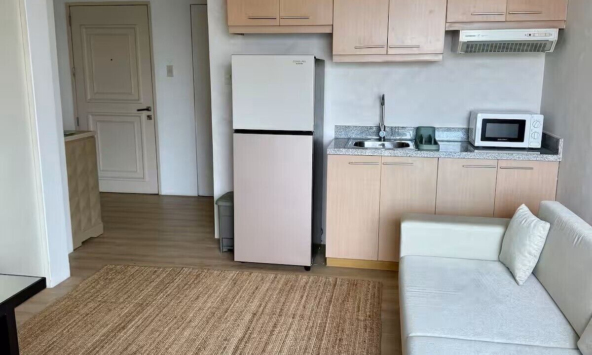 Photo of Livingroom in Wack-Wack Greenhills