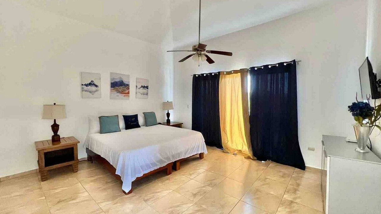 Photo of Bedroom in Playa Chiquita
