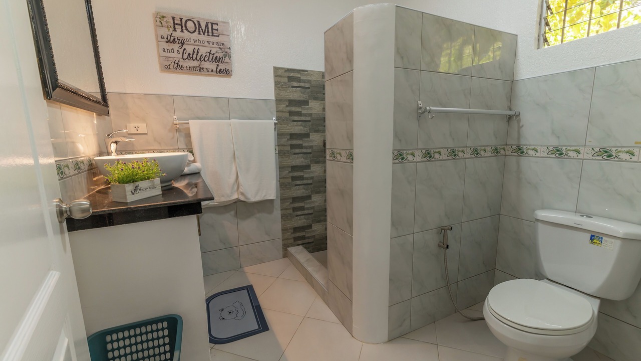 Photo of Bathroom in Tawala