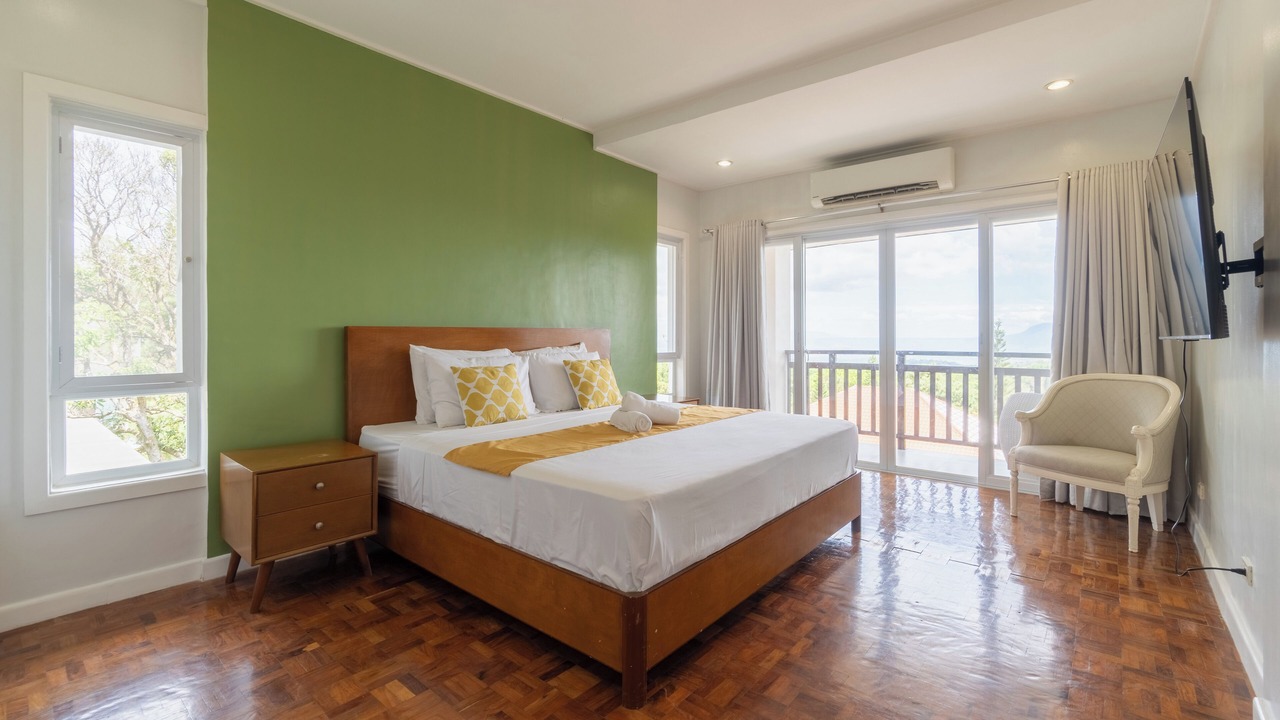 Photo of Bedroom in Calaca