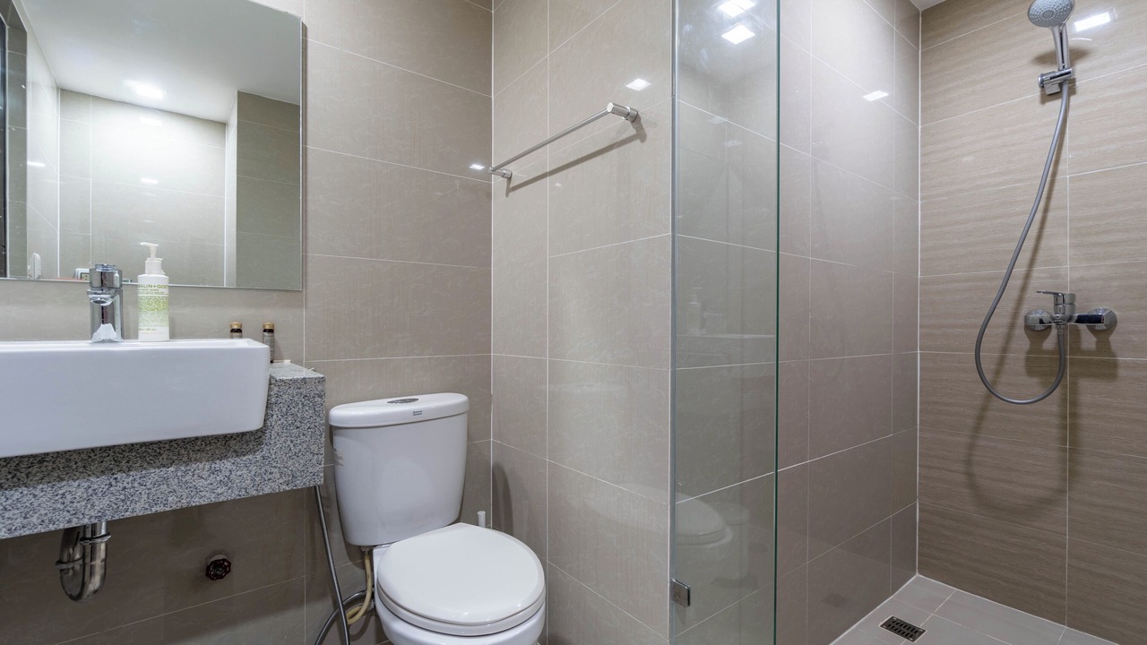 Photo of Bathroom in Katuparan