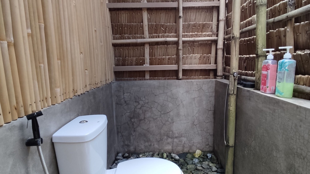 Photo of Bathroom in Boac