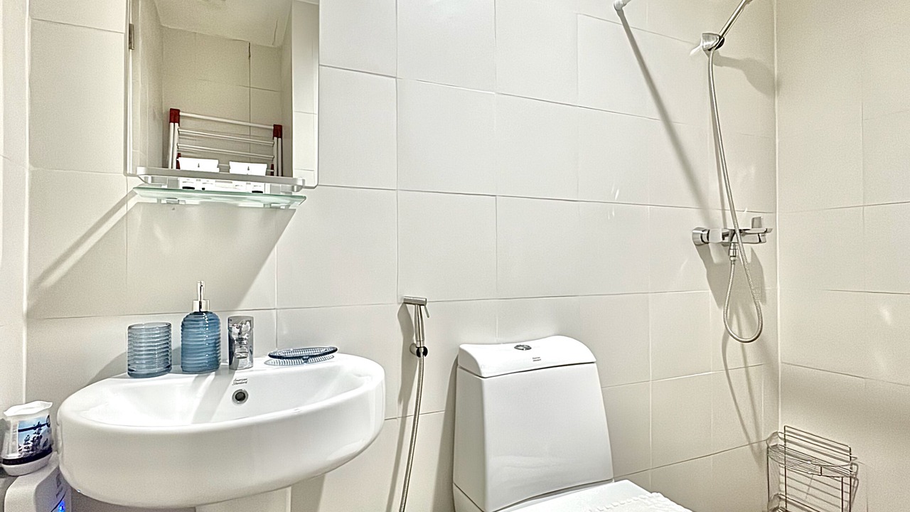 Photo of Bathroom in Legazpi Village