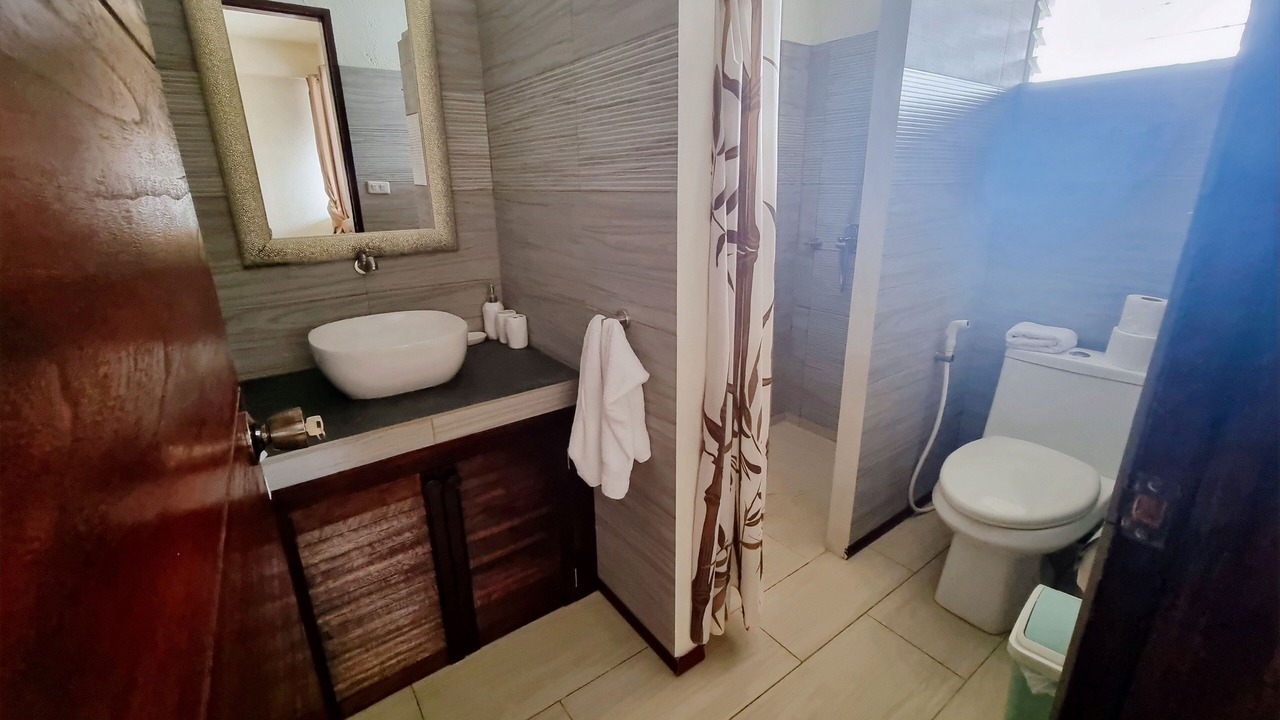 Photo of Bedroom in Logon