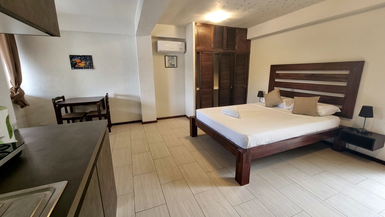 Photo of Bedroom in Logon