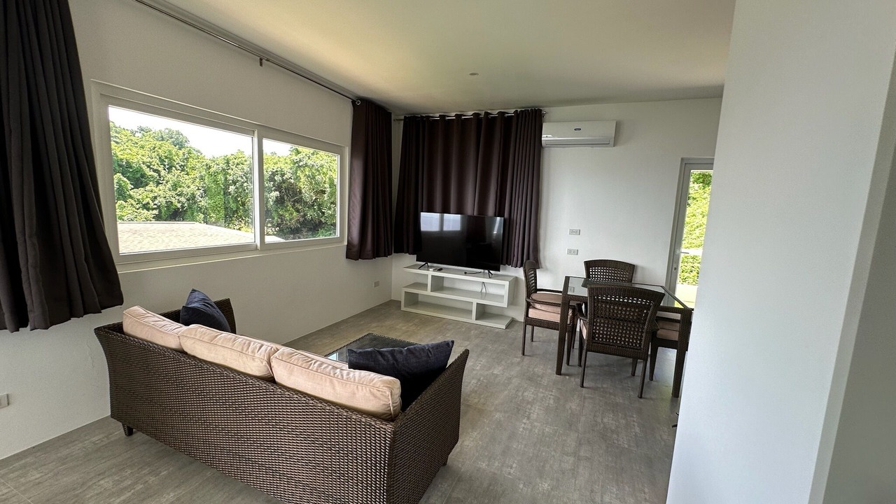 Photo of Livingroom in Carabao Island
