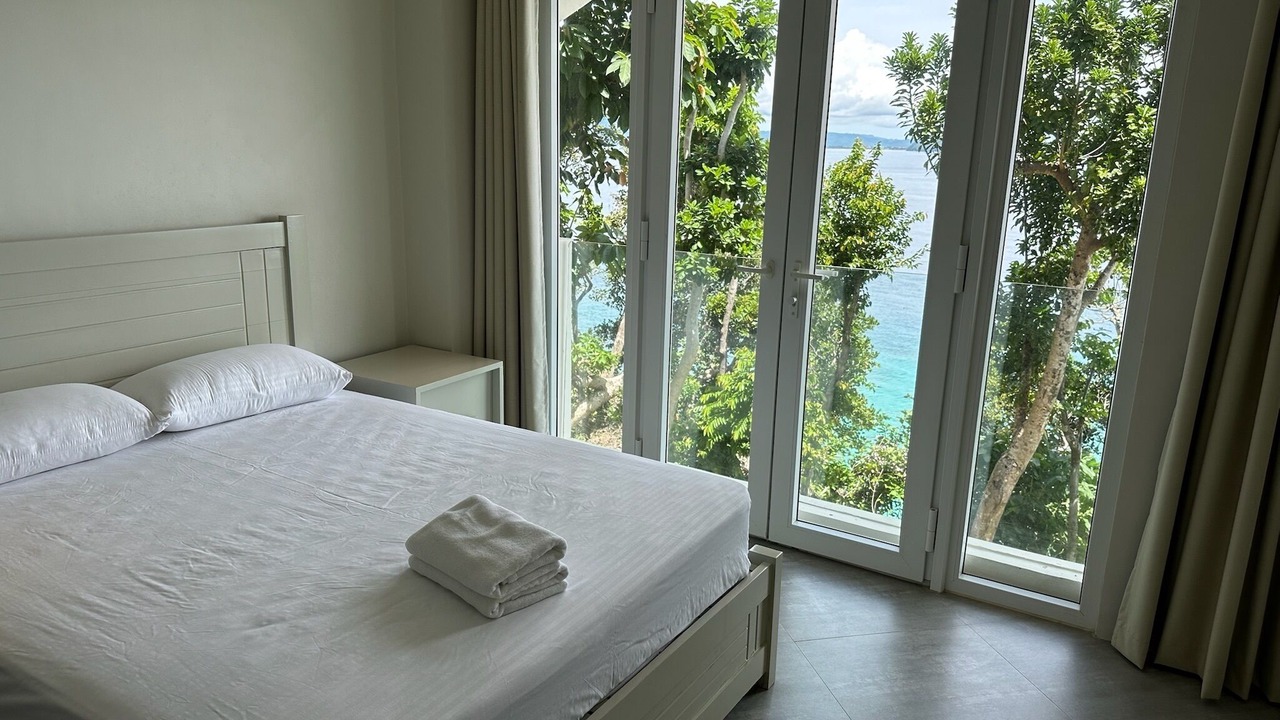 Photo of Bedroom in Carabao Island