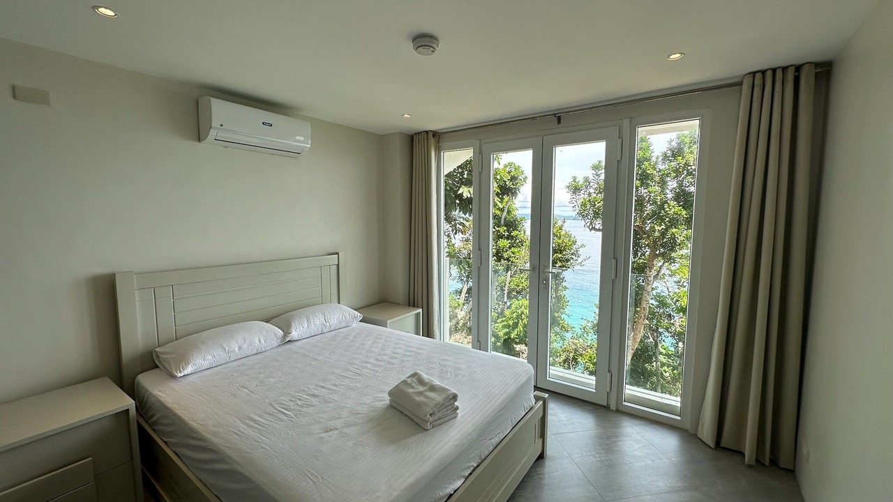 Photo of Bedroom in Carabao Island