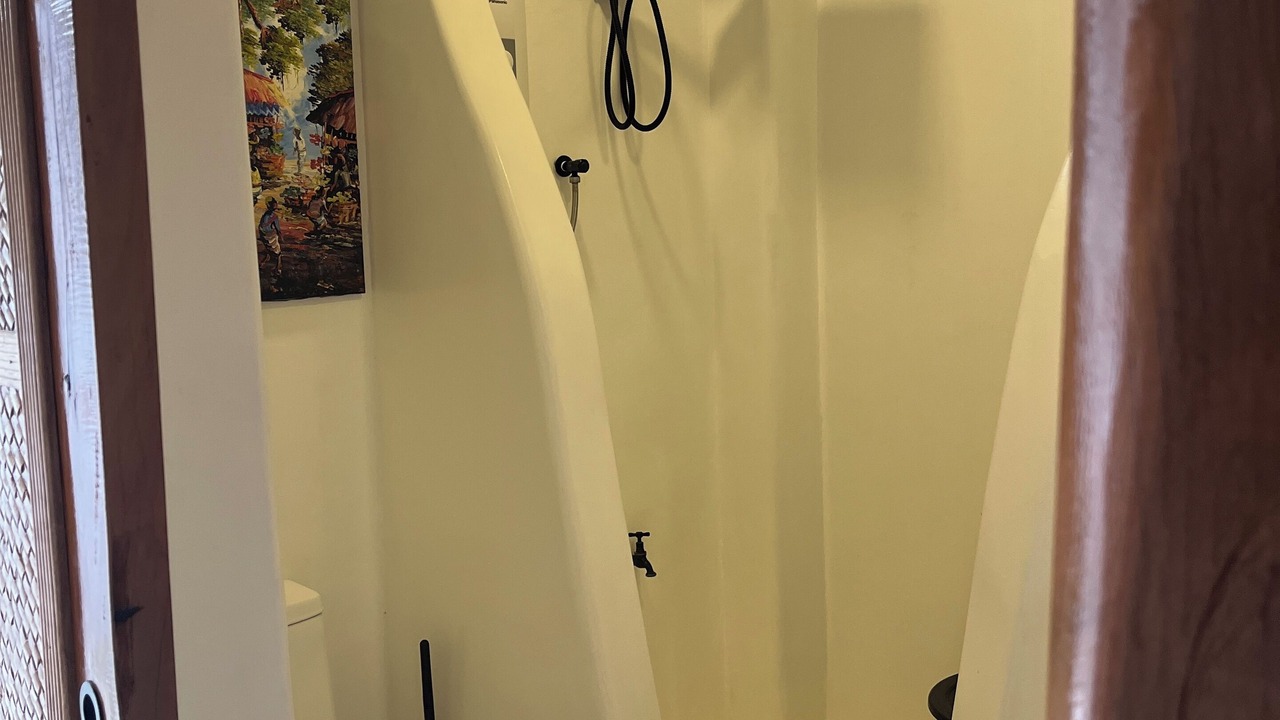 Photo of Bathroom in Catangnan