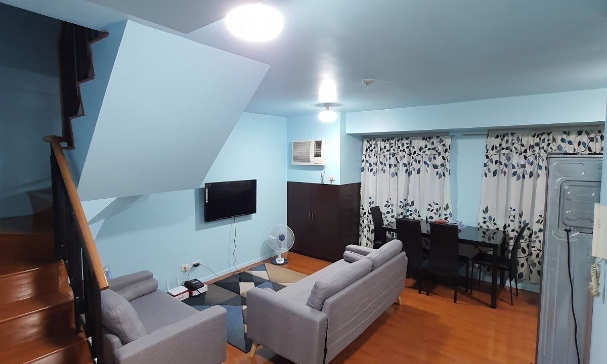 Photo of Livingroom in Wack-Wack Greenhills