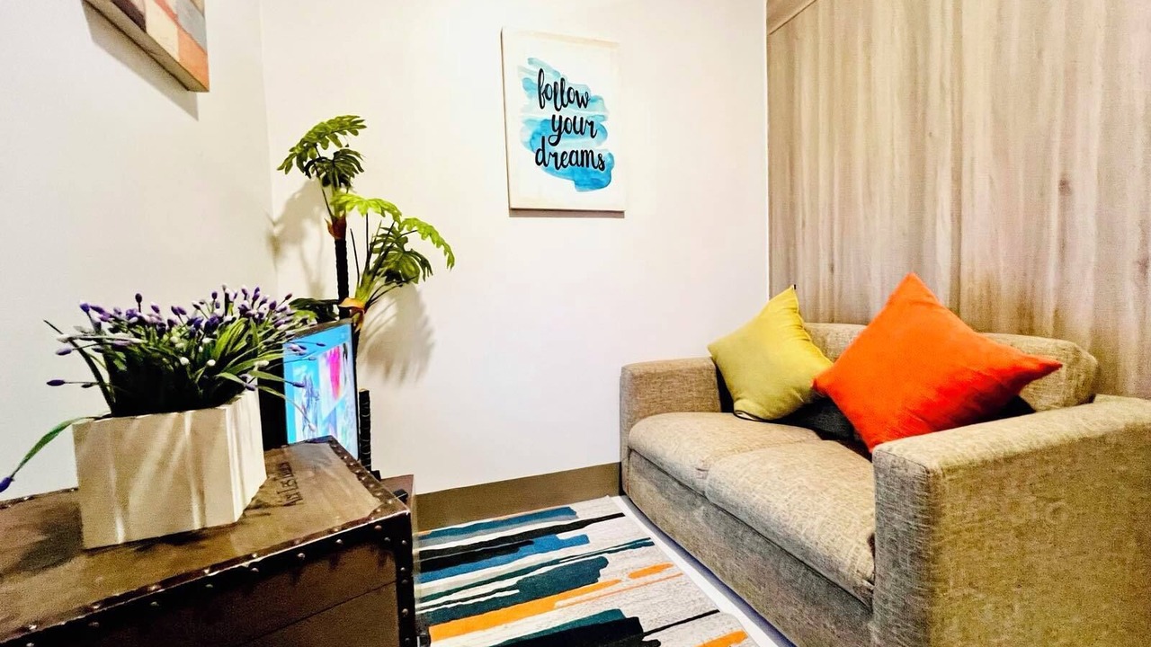 Photo of Livingroom in Wack-Wack Greenhills