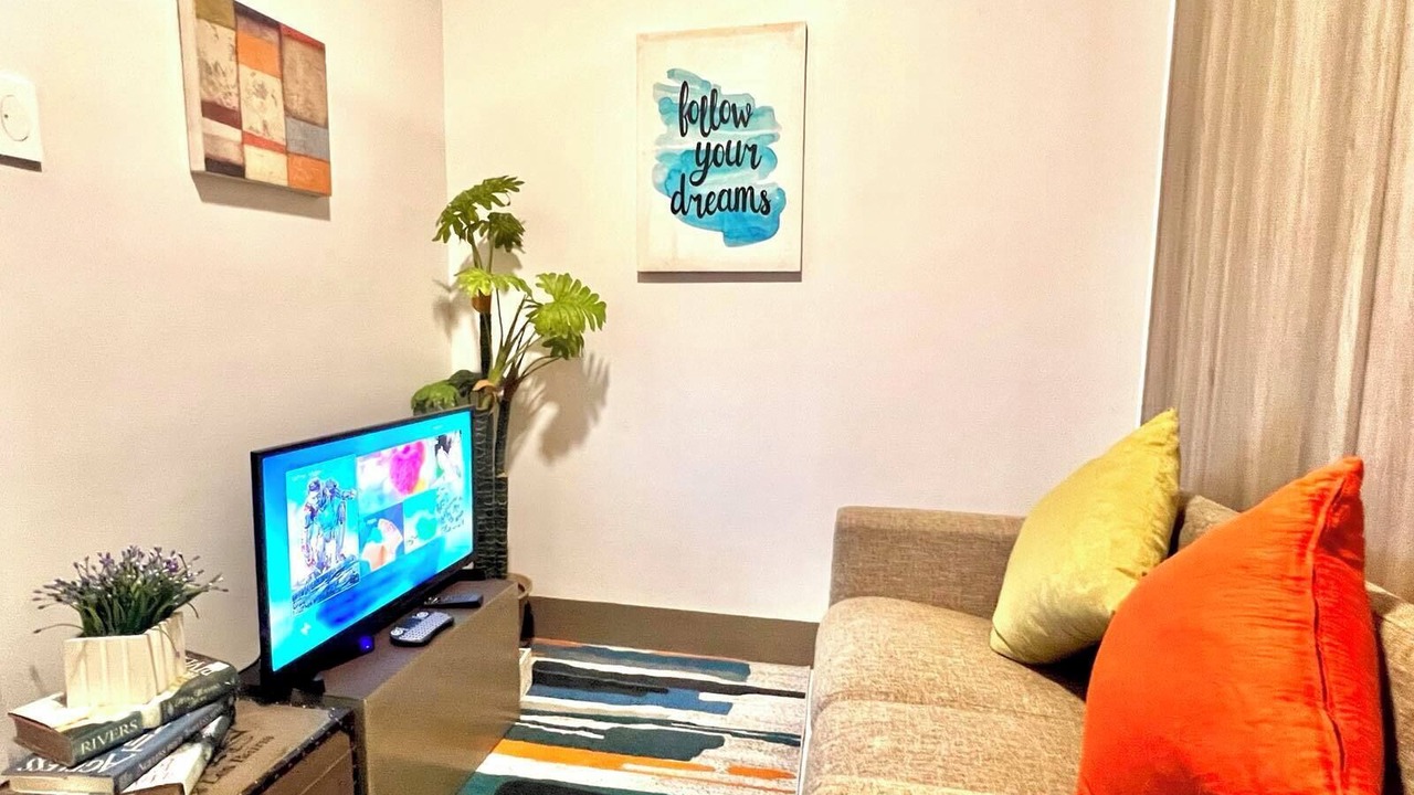 Photo of Livingroom in Wack-Wack Greenhills