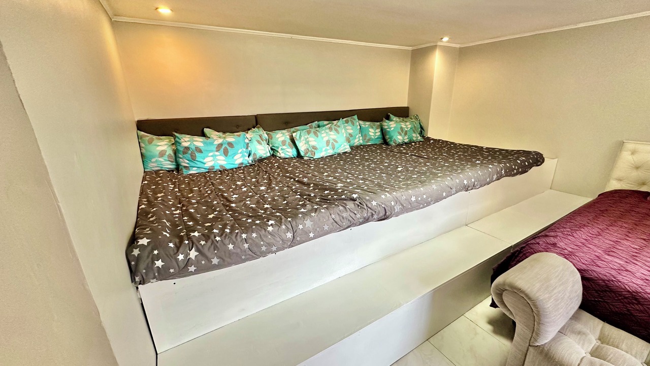 Photo of Bedroom in South Triangle