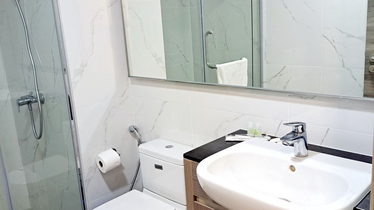 Photo of Bathroom in Imbi