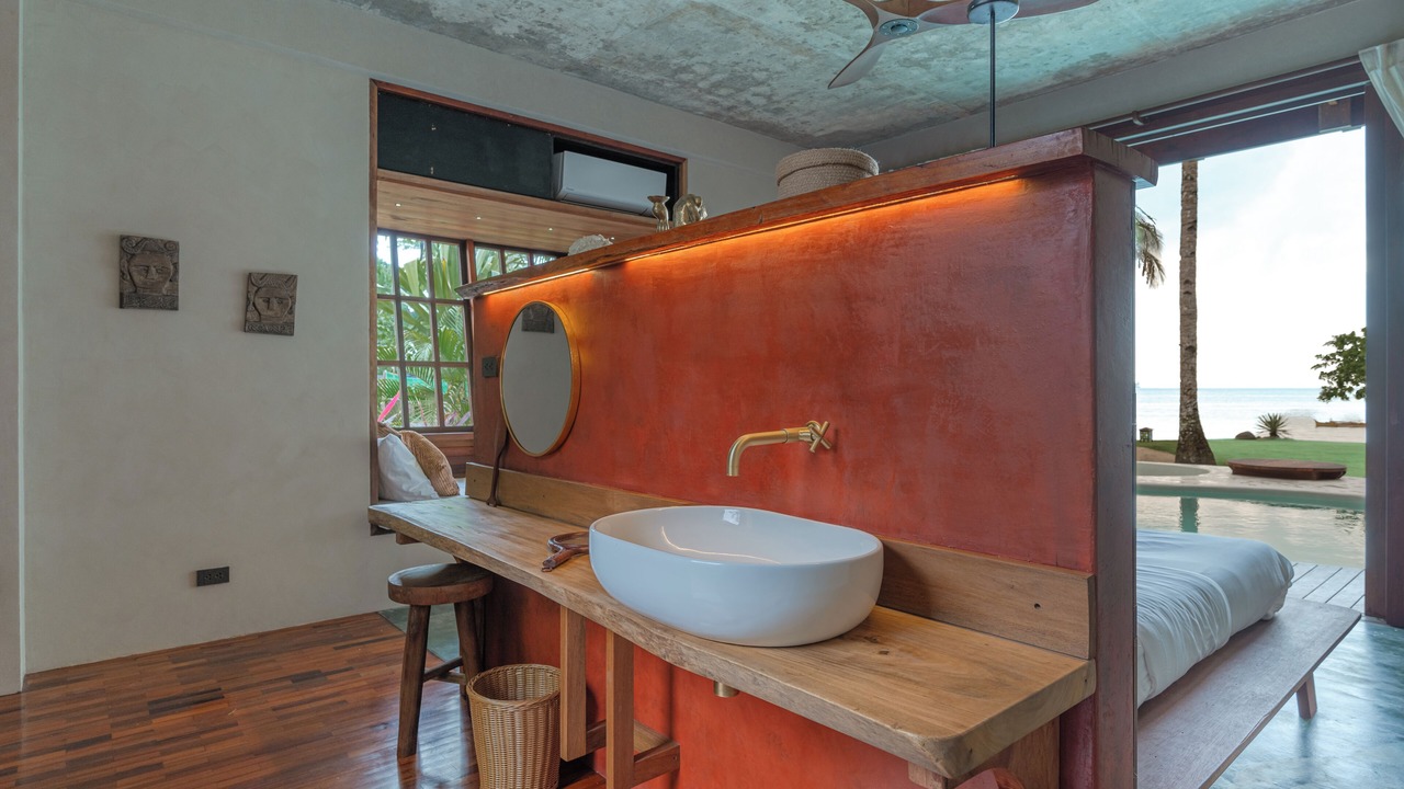 Photo of Bathroom in General Luna