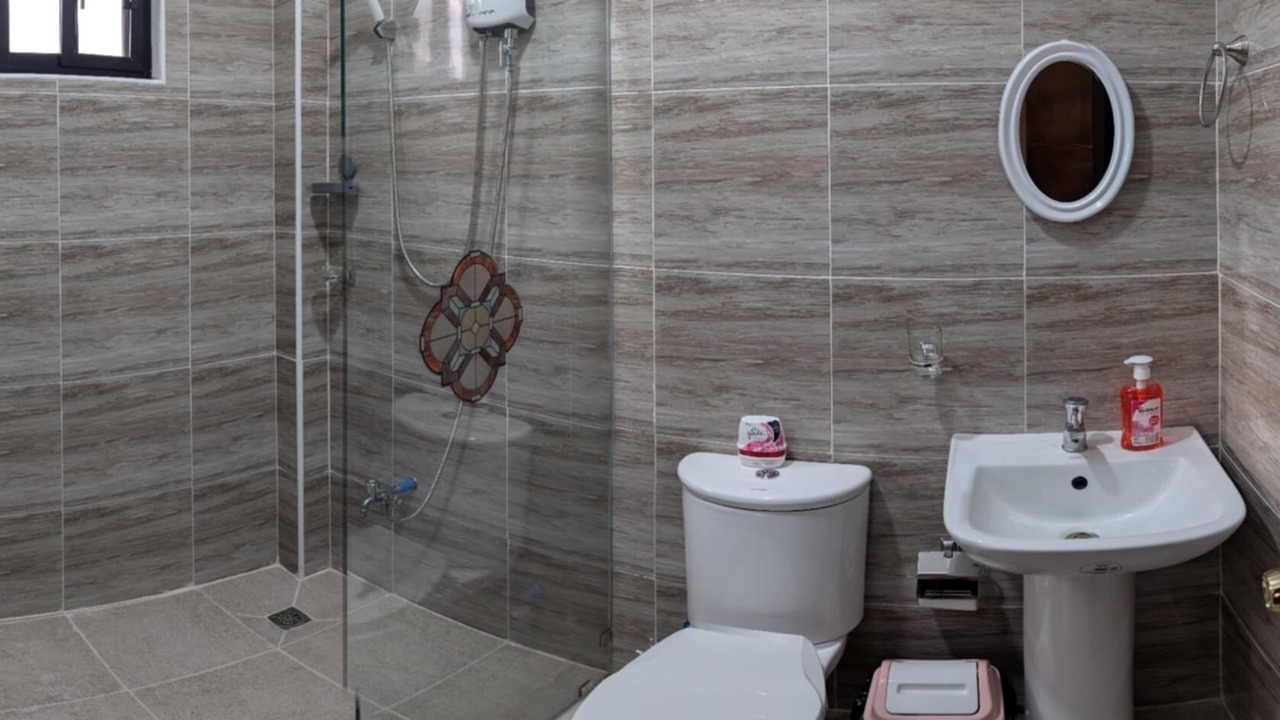 Photo of Bathroom in Kalibo