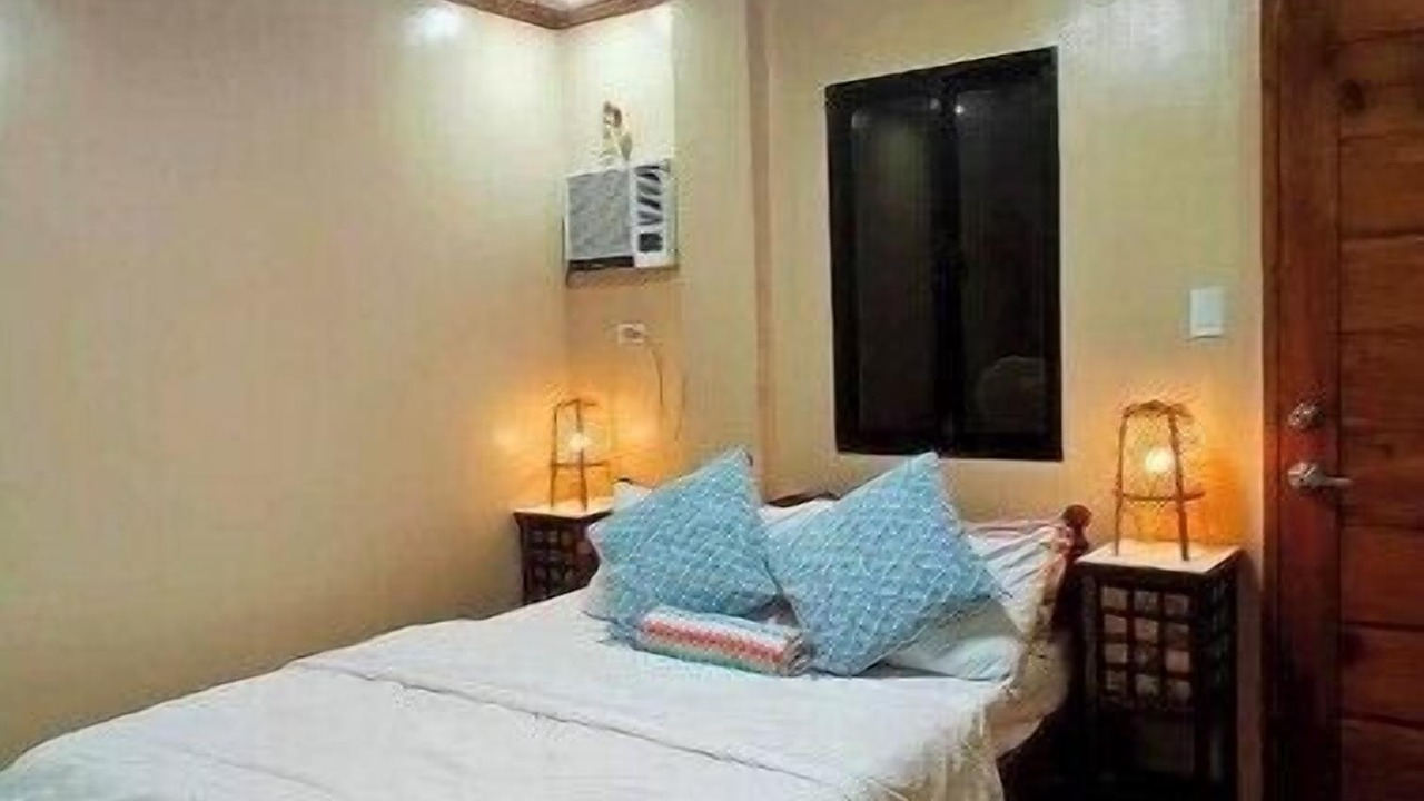 Photo of Bedroom in Polillo