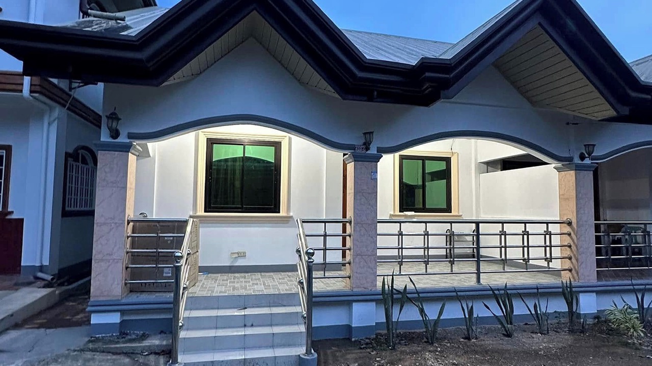 Photo of Outdoor in San Fernando