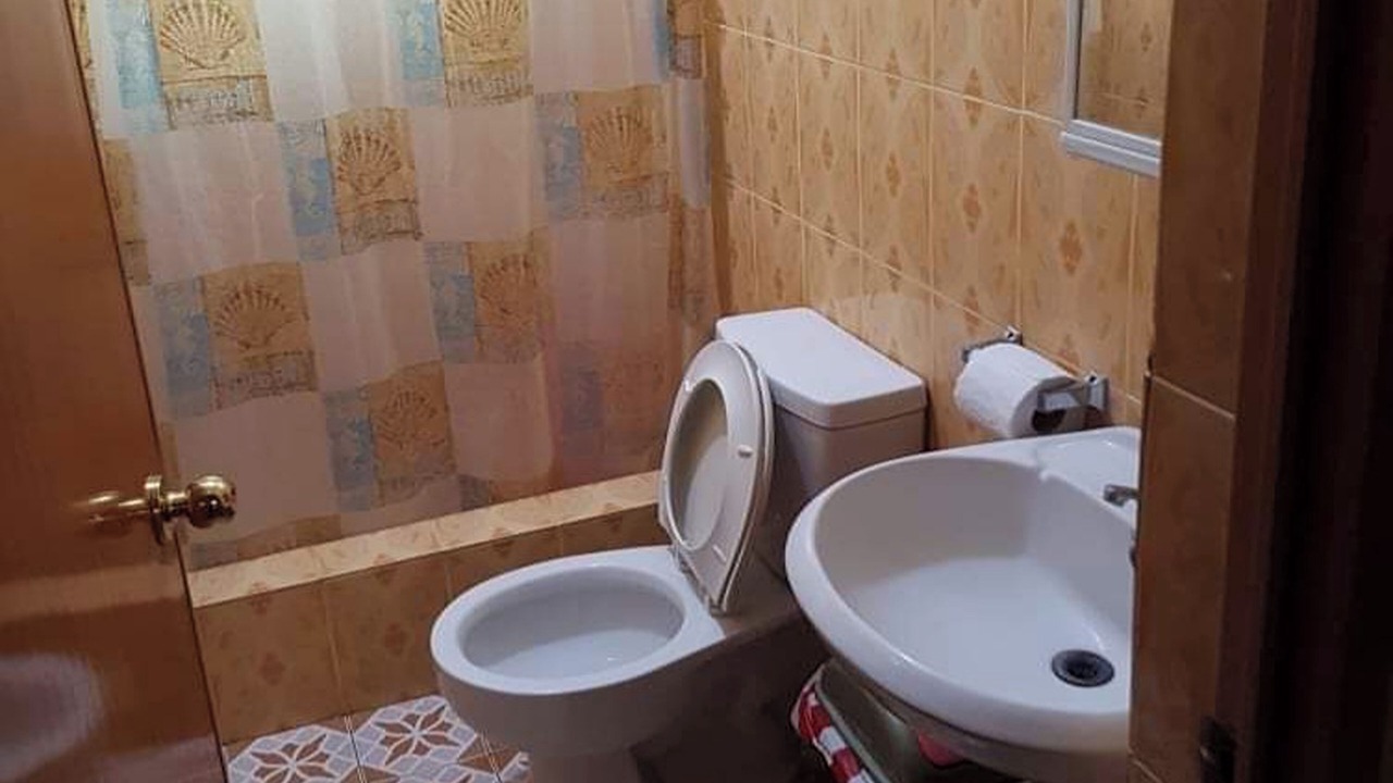Photo of Bathroom in San Fernando