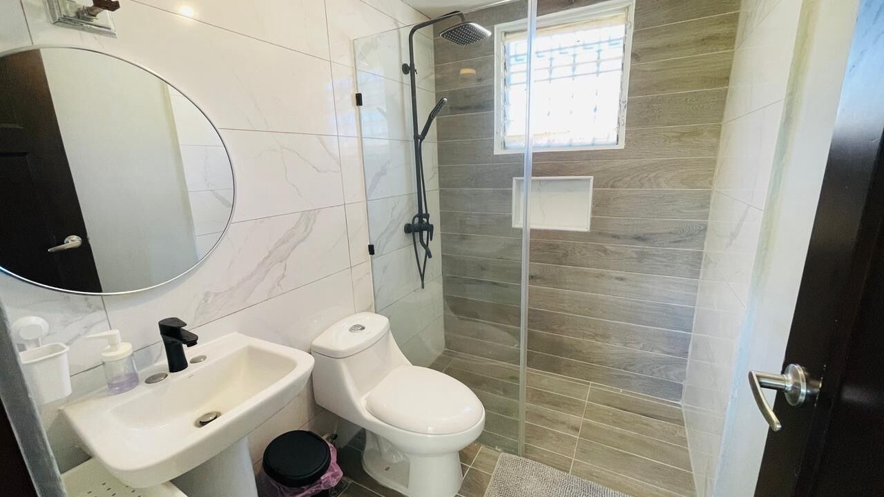 Photo of Bathroom in Munoz