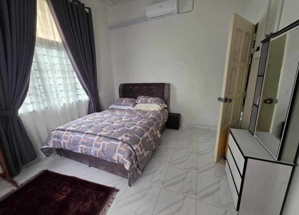 Photo of Bedroom in Kuala Terengganu
