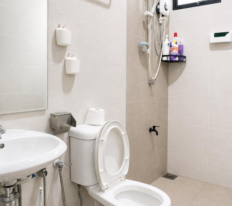 Photo of Bathroom in Pusat Komersil Lee Ling