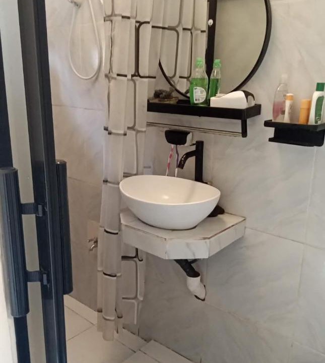 Photo of Bathroom in Malilipot
