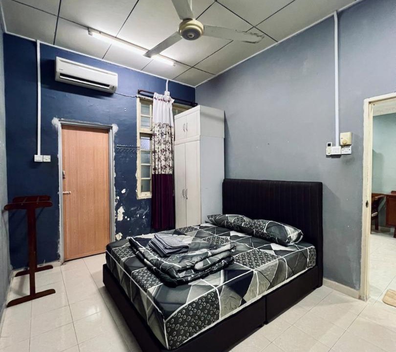 Photo of Bedroom in Paka