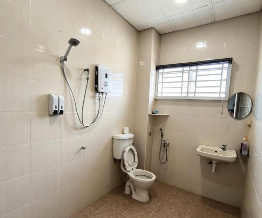 Photo of Bathroom in Batu Pahat
