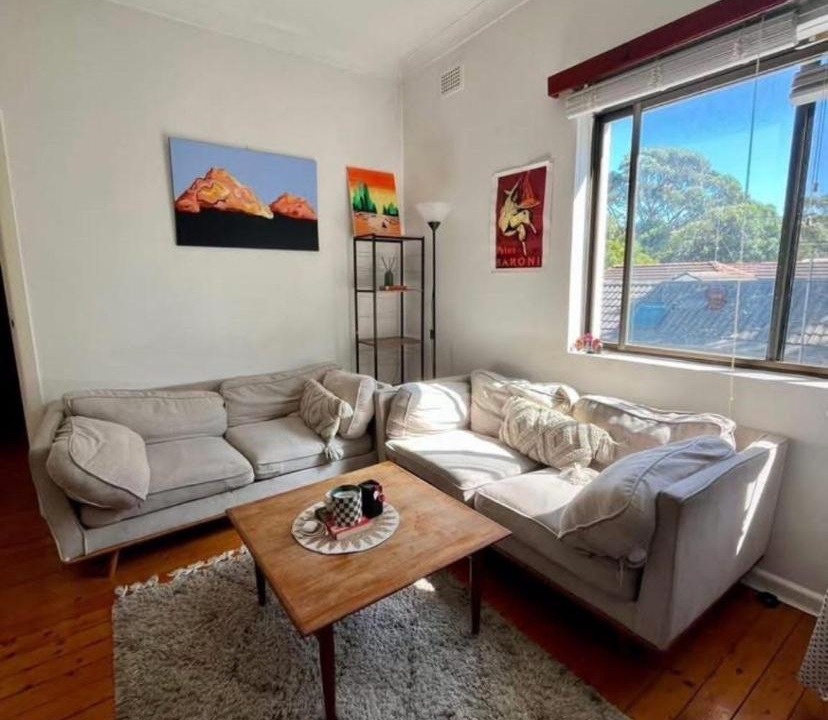 Photo of Livingroom in Downtown