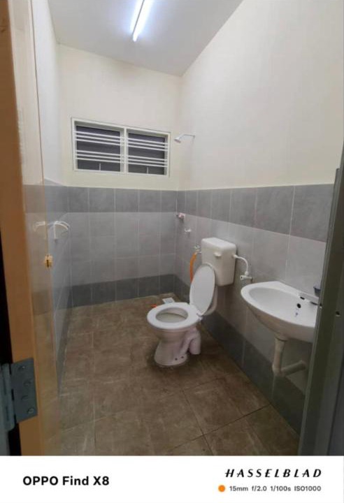 Photo of Bathroom in Manjung