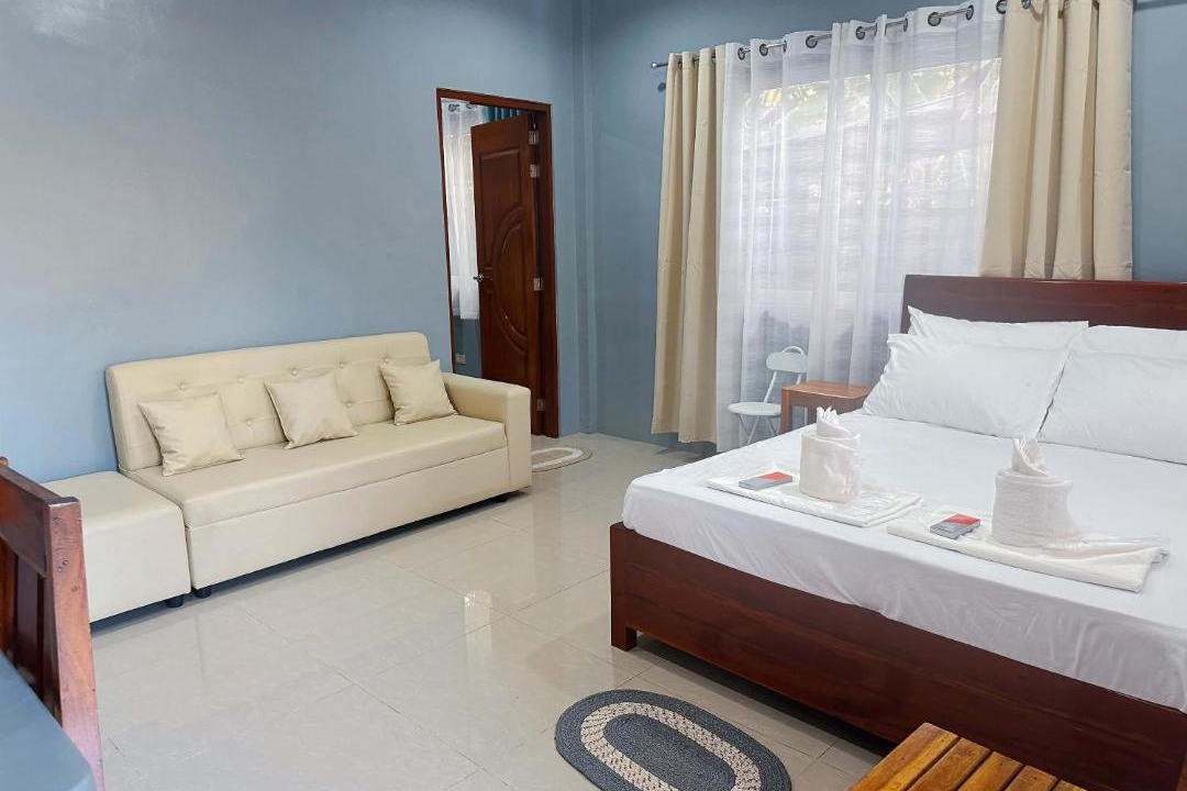 Photo of Bedroom in Puerto Princesa City Centre