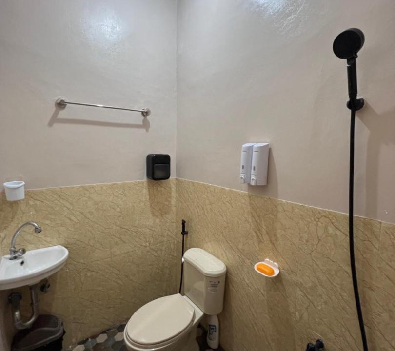 Photo of Bathroom in Guiuan
